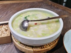 -魁盛居百年鲁菜馆(县西巷店)