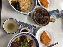 -沪西老弄堂面馆(定西路店)