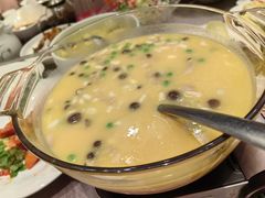 豆汤煮虾滑-聚宾楼·烤鸭·家宴(科技三路店)