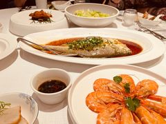 -醉辉皇上海之巅(上海中心大厦店)