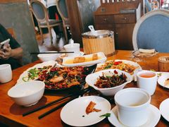 -隔壁老王·家常云南菜(花巷店)