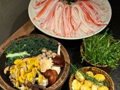 -三出山火锅(万象天地店)