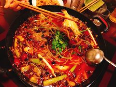 -鸿顺老铁锅美蛙鱼府(解放碑店)