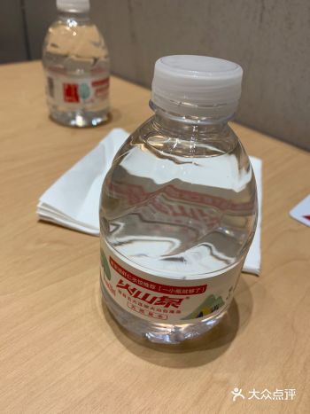 明档 现包现煮，新开，装修，卫生，服务嘎嘎好