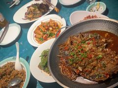 -呷湘厨·鱼汤捞饭·剁椒鱼头·辣椒炒肉(国家会展中心店)