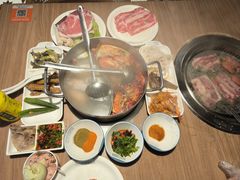 -千滋百味自助烤肉火锅(东门町店)