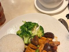 -港丽餐厅(高德置地店)