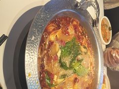 -鸡遇虾煲干锅火锅(小寨金莎店)