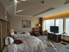 -大连中远海运洲际酒店
