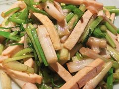 水芹炒香干-老阿爸鲜鱼土菜(昆山花桥店)