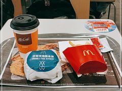 -麦当劳(轻轨曹杨路店)