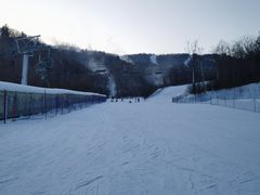 -亚布力新体委滑雪场