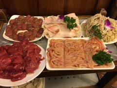 -山城年华老火锅(玉林店)