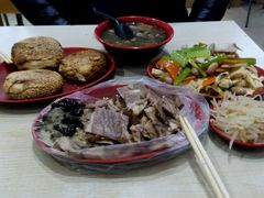 -洪峰浩老北京烧饼夹肉(角门路店)