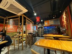 -风光老灶麻辣香锅(大成路翠微百货店)