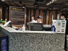 -大食代美食广场(上海中心店)