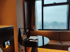 -上海龙之梦万丽酒店