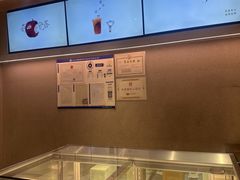 -喜茶(北京华贸购物中心店)