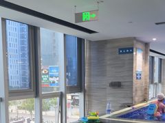 -小蓝鲸游泳培训基地(石景山店)
