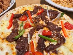 日式炙烤牛肉比萨-菲滋意式餐厅(临平万达店)