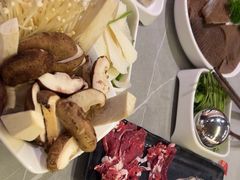-宴全牛粤来越牛潮汕鲜牛肉火锅(海州万达广场店)