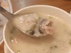 皮蛋瘦肉粥-喜粤糖朝餐厅(三八广场店)