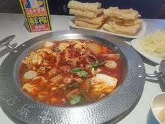 -古乐牛香•鲜牛肉牛杂火锅(系马桩总店)