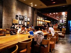 用餐区-星巴克臻选(深圳罗湖万象城店)
