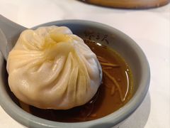 -馋三尺蟹粉小笼(人民广场店)