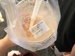 -六合夜市