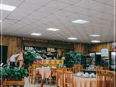 大堂-幽优农庄·森波拉特色本地农家菜