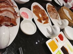 -皇城根·鲁菜济南菜·吊炉烤鸭·炒鸡鱼头(济南旗舰店)