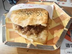 -元志初腊汁肉夹馍(钟楼粉巷店)