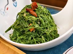 -乡村馕坑肉·烧烤·新疆菜·本地人更爱吃(阿勒泰首店)
