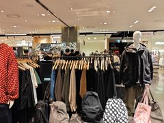 -新世界百货(明洞总店)