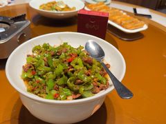 -自己人·宜昌菜(水悦城店)