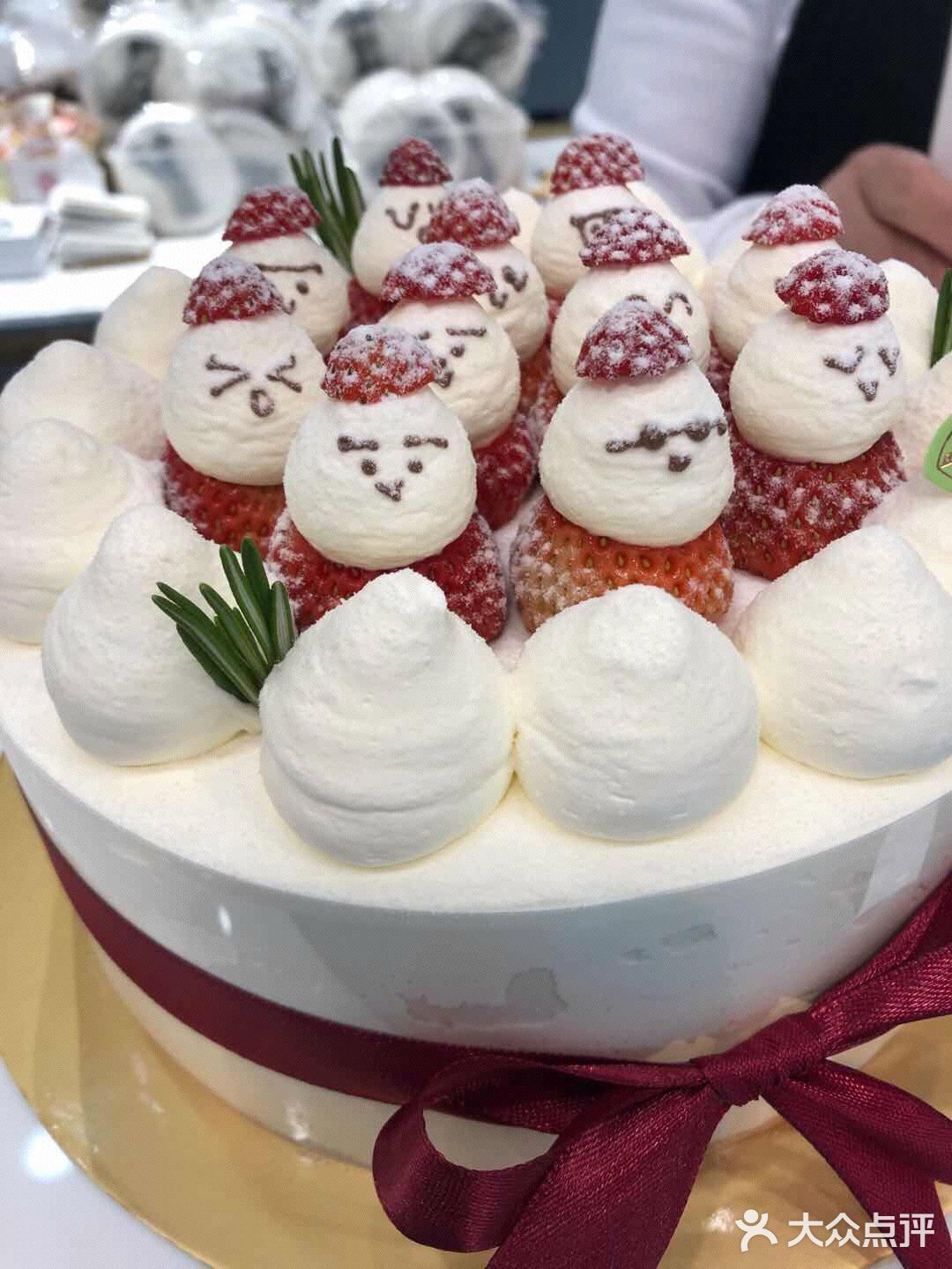 服务也很贴心。他们的蛋糕真的很可爱