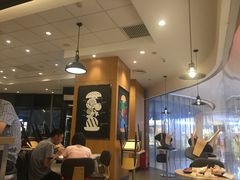 等位区-汉堡王(天津鲁能店)