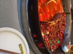 -周小明火锅(黑金冠社区店)