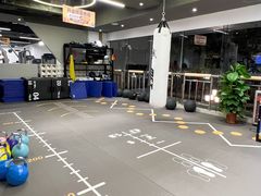 -超鹿运动(达信大厦店)