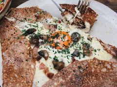 鸡蛋蘑菇熏肉荞麦可丽饼-RAC BAR(安福路店)