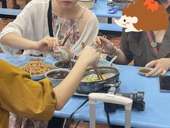 -天天锅贴王(迎凤街店)