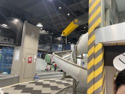 -MINI MARS 脚下的城市乐园·餐饮·派对(静安江宁店)