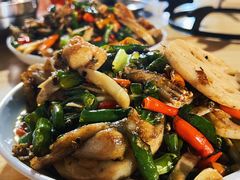 -鸿顺老铁锅美蛙鱼府(解放碑店)