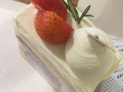 -花花卷卷·鲜食蛋糕(静安久光百货店)