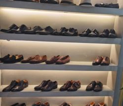 -ChenV西服礼服高级定制(市区养育巷店)