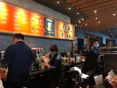 -星巴克臻选(周浦万达店)
