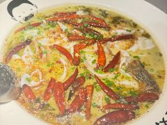 -江渔儿酸菜鱼(映月湖环宇城店)