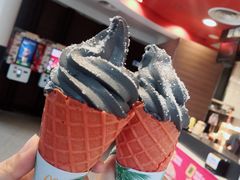 -麦当劳(展览路店)