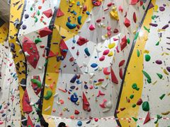 -问山MountQuest攀岩馆